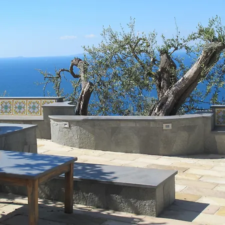 Antonio 4* Massa Lubrense