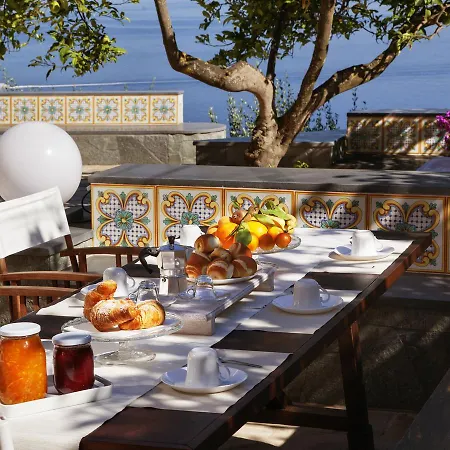 Antonio Massa Lubrense